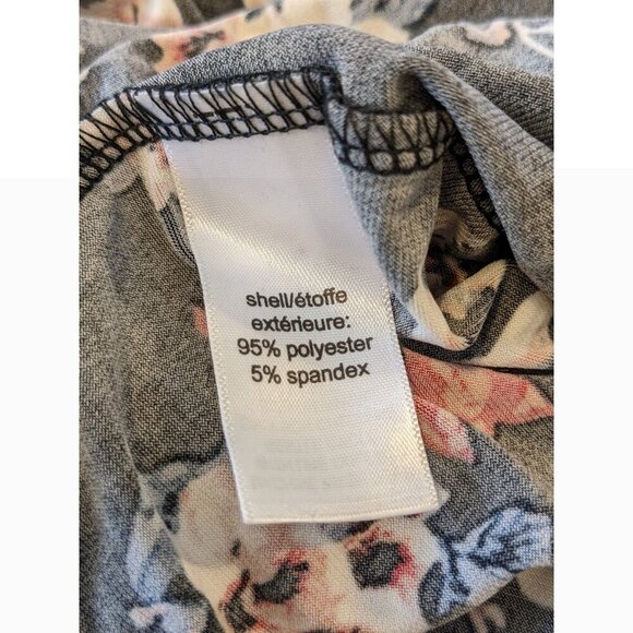 Maurices Womens One Piece Romper Size L Black Floral Short Sleeve V Neck V Back - Picture 4 of 5